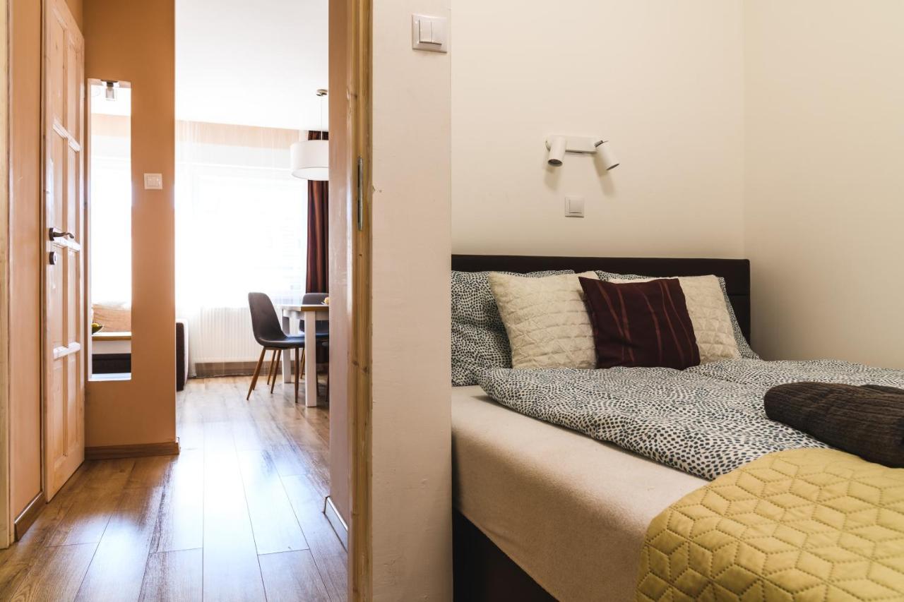 Nemeth Apartman เคสเท ภายนอก รูปภาพ