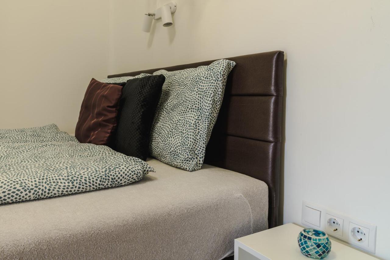 Nemeth Apartman เคสเท ภายนอก รูปภาพ